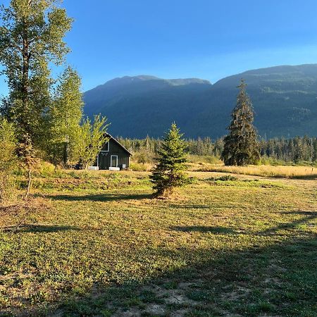 Country Home, Sleeps 6 Pets Friendly Port Alberni Exterior foto
