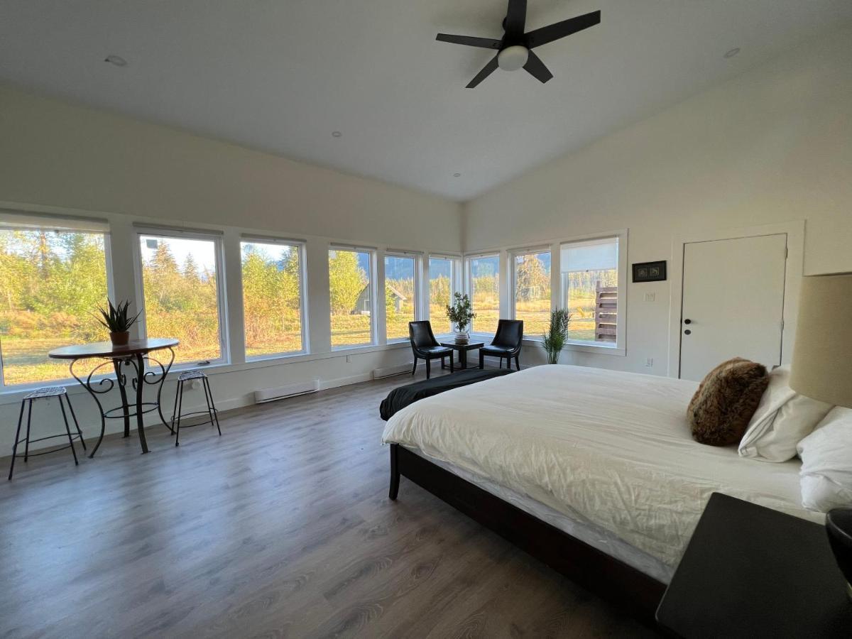 Country Home, Sleeps 6 Pets Friendly Port Alberni Exterior foto