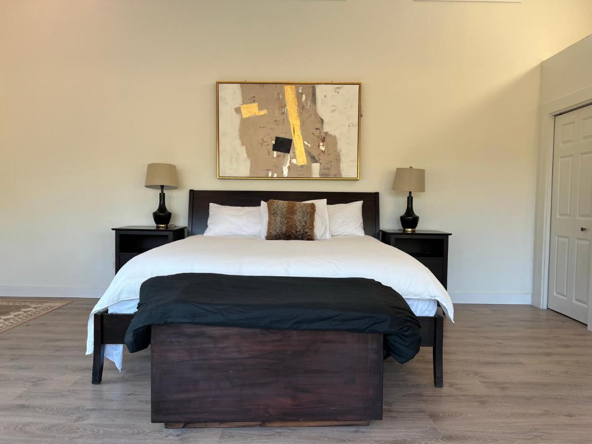Country Home, Sleeps 6 Pets Friendly Port Alberni Exterior foto